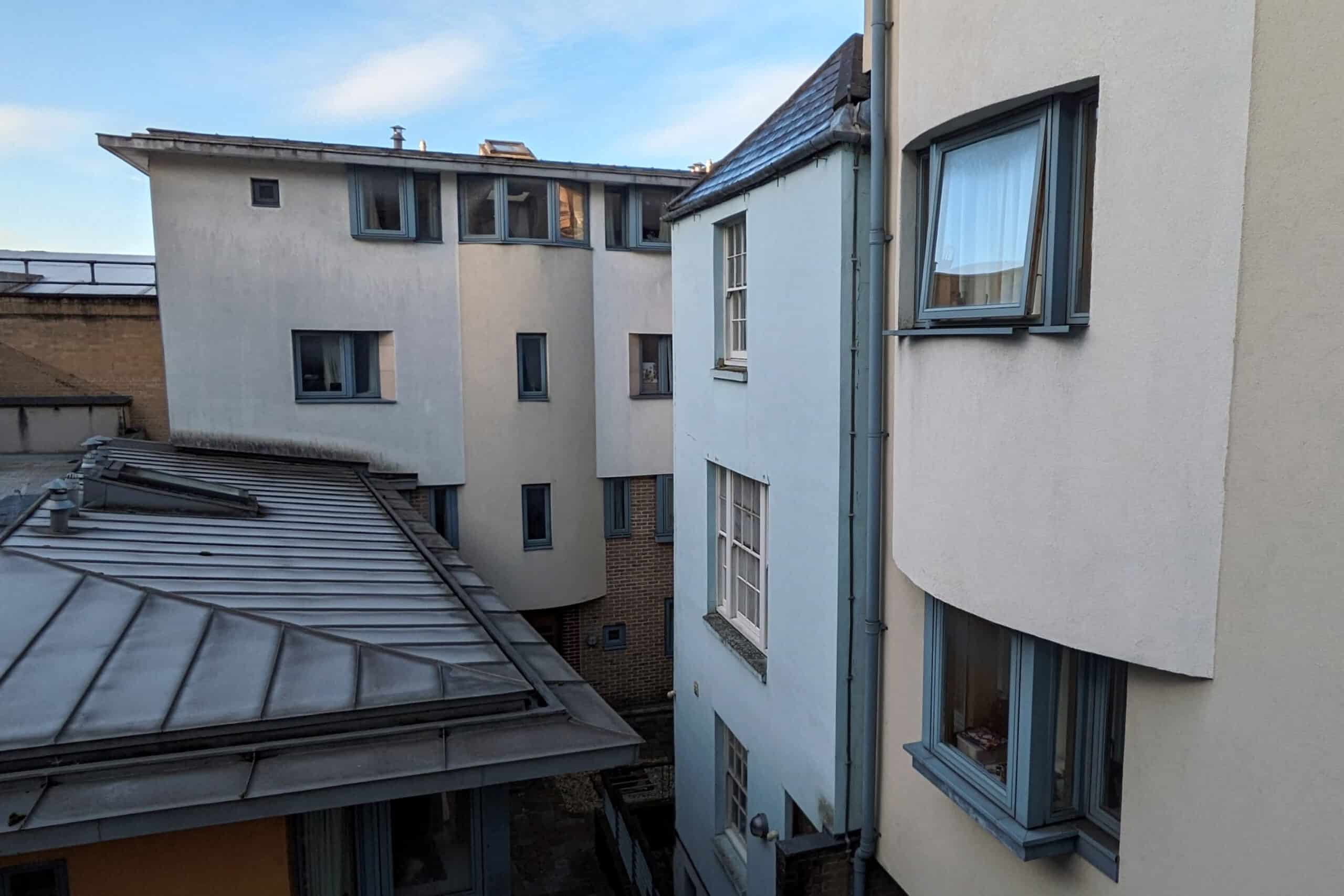 Rendered buildings around a courtyard in Beaumont Street accommodation