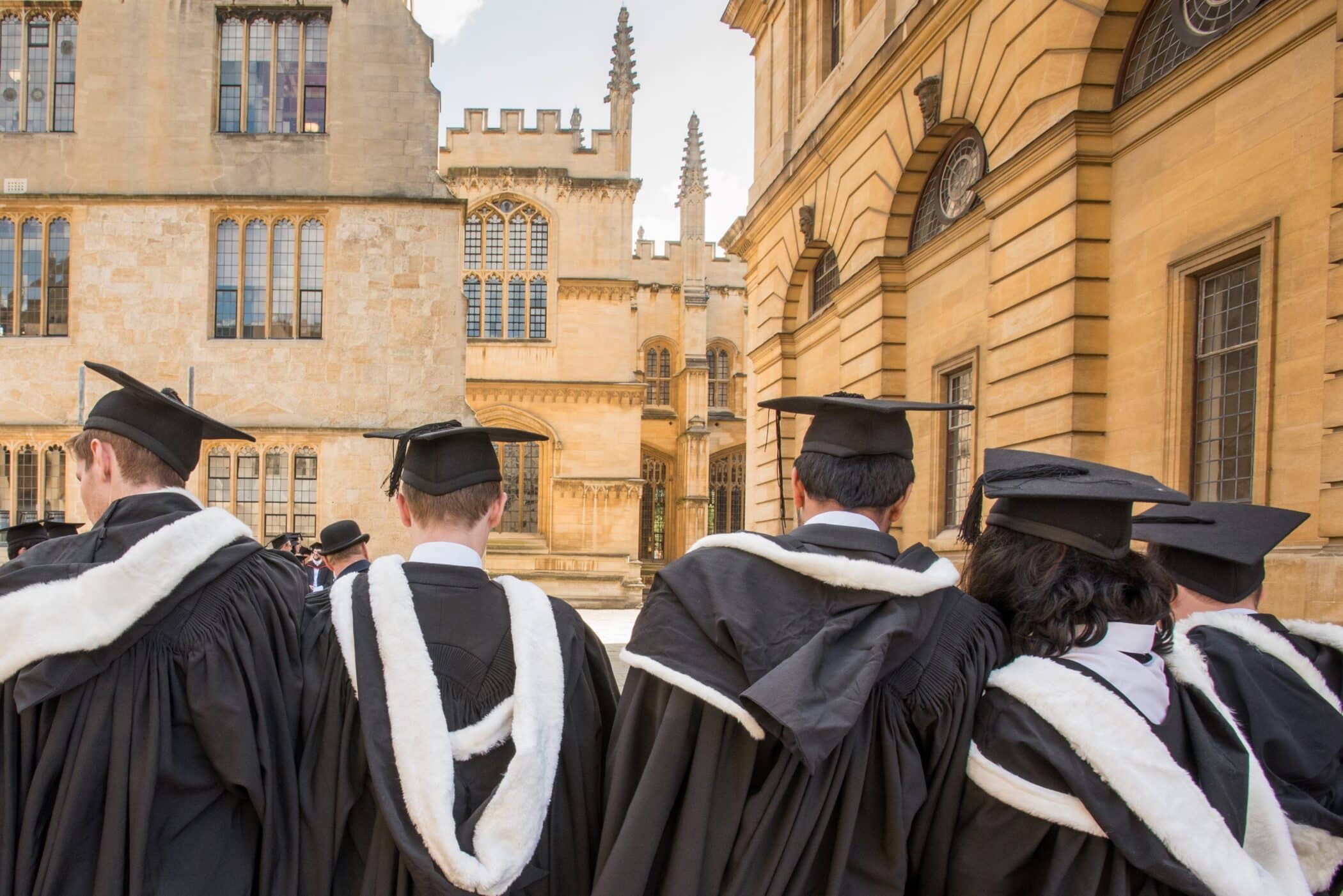 Graduates outside the Sheldonian Theatre