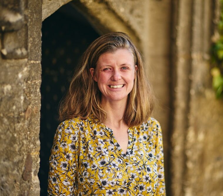 Headshot of Anna Seeley