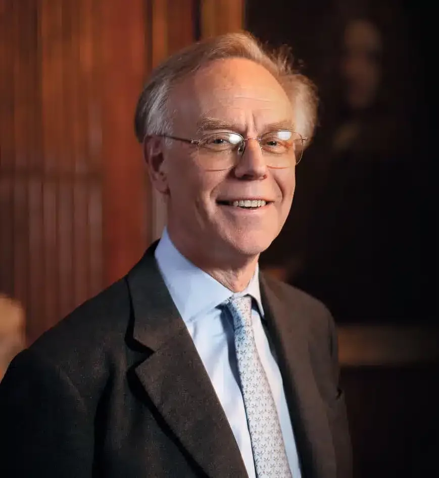 Headshot of Richard Thompson