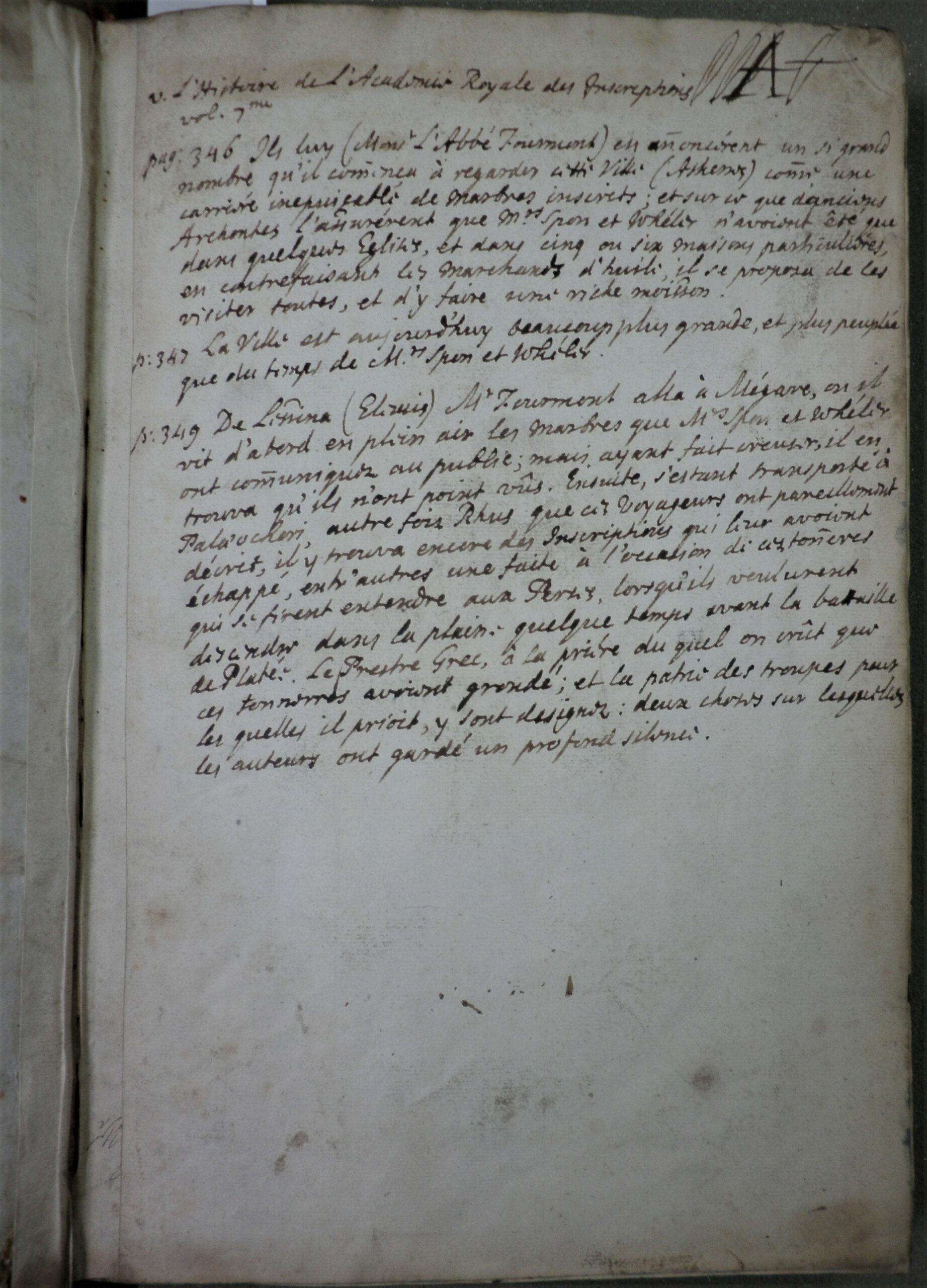 Image of manuscript transcriptions from the seventh volume of L’histoire de l’Academie Royale des Inscriptions on the endpapers.