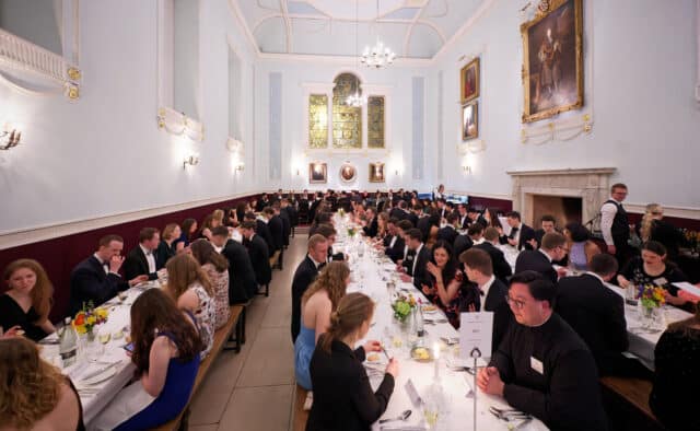 Gaudy guests in Hall